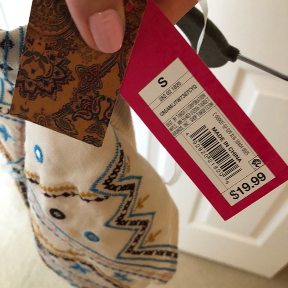 Xhiliaration crop top - Picture 2 of 3